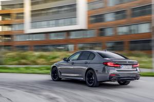 BMW 545e xDrive M Sport 2020 года 
